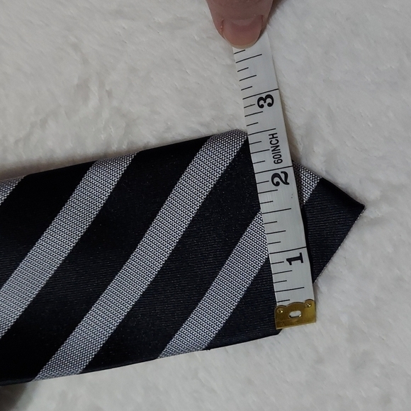 Jf J. Ferrar Silk Tie - Picture 3 of 4